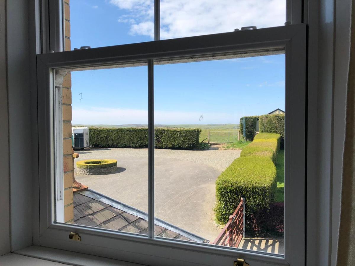 לינה וארוחת בוקר אבריסטוויט Llangwyryfon Country Breaks מראה חיצוני תמונה